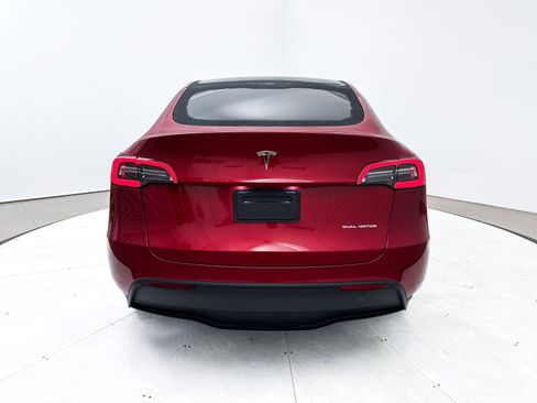 Used 2023 Tesla Model Y Long Range image 14