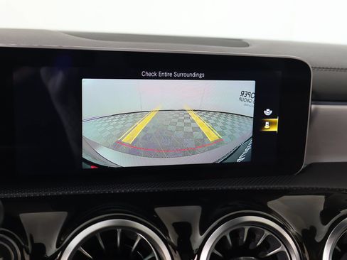 Used 2019 Mercedes-Benz A 220 4MATIC image 6