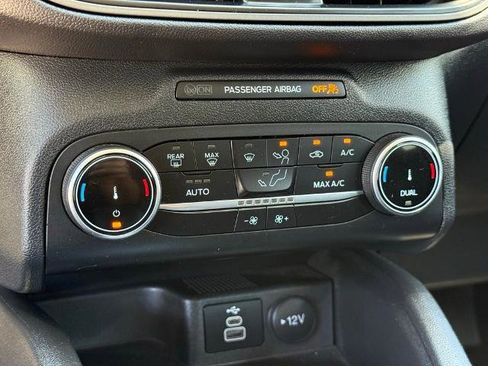 Certified 2025 Ford Escape Active AWD/4WD image 11