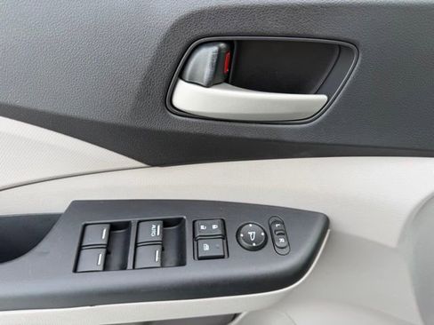 Used 2014 Honda CR-V LX image 17