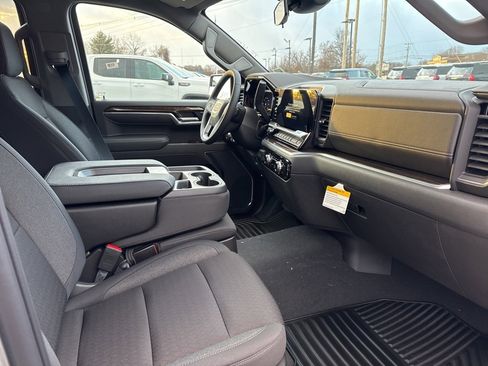 New 2026 GMC Sierra 1500 Elevation image 10