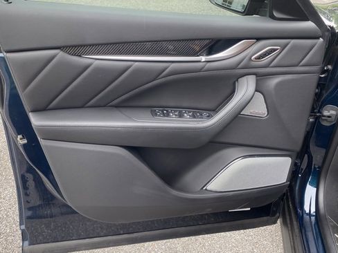 New 2024 Maserati Levante Trofeo image 17