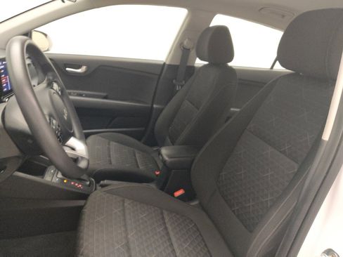 Used 2022 Kia Rio S FWD image 17