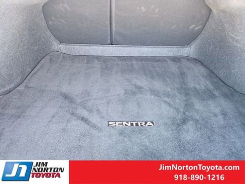 Used 2024 Nissan Sentra SV image 33