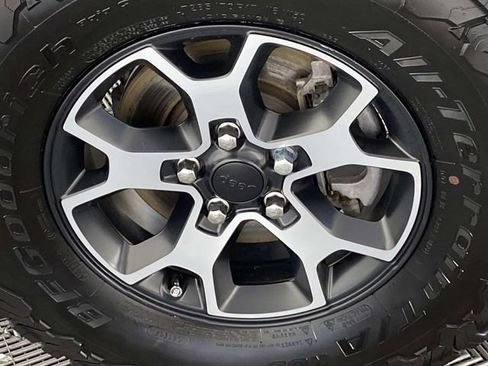 Used 2023 Jeep Wrangler Rubicon w/ LED Lighting Group image 27