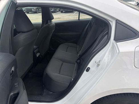 Used 2025 Toyota Corolla LE image 23