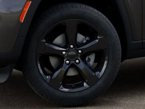 New 2026 Jeep Grand Cherokee Limited AWD/4WD image 8