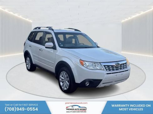 Used 2011 Subaru Forester 2.5X Limited w/ Rugged Pkg 1I AWD/4WD image 3