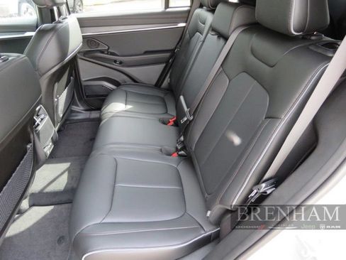 Used 2025 Jeep Wagoneer S Limited w/ Comfort Package AWD/4WD image 14