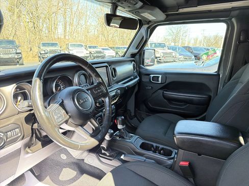 Certified 2022 Jeep Wrangler Unlimited Sport AWD/4WD image 14