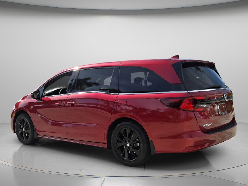 Certified 2024 Honda Odyssey Sport image 8
