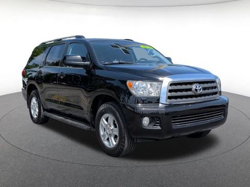 Used 2012 Toyota Sequoia SR5 RWD image 7