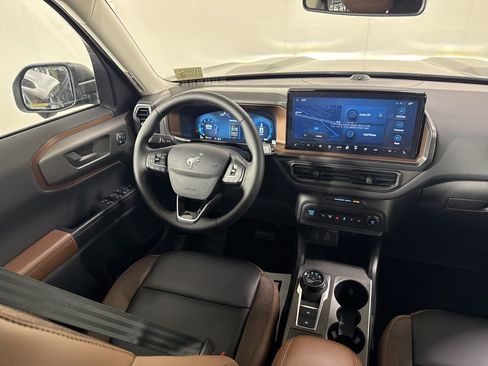 New 2025 Ford Bronco Sport Outer Banks w/ Outer Banks Tech Package+ image 17
