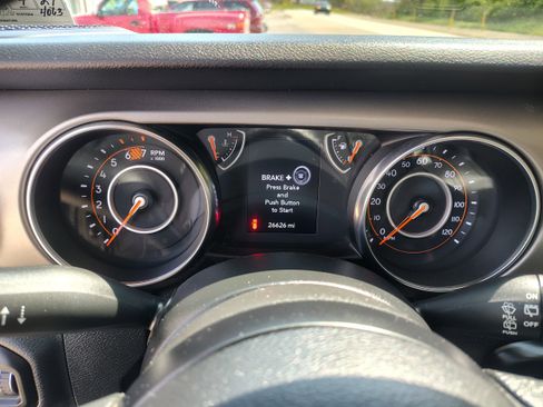 Certified 2020 Jeep Wrangler Sport AWD/4WD image 22