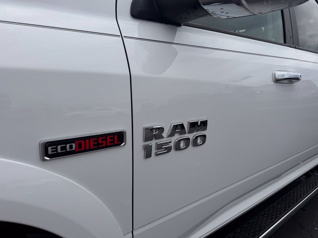 Used 2015 RAM 1500 Laramie w/ Convenience Group AWD/4WD image 14