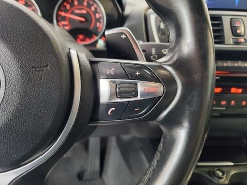 Used 2016 BMW 228i Convertible RWD image 17