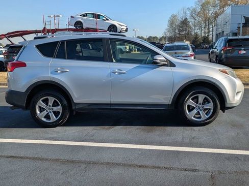 Used 2015 Toyota RAV4 XLE image 3