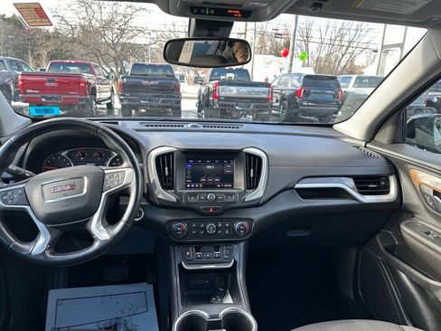 Used 2021 GMC Terrain SLE w/ Driver Convenience Package image 12