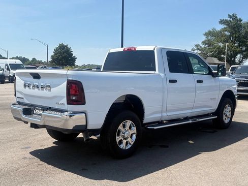 Used 2026 RAM 2500 Big Horn AWD/4WD image 8