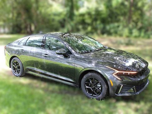 New 2025 Kia K5 LXS image 4