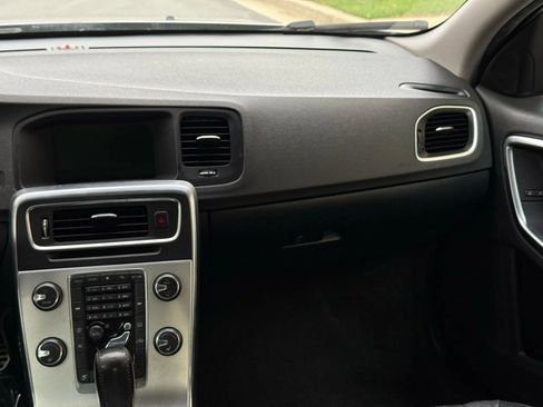 Used 2012 Volvo S60 T6 image 31