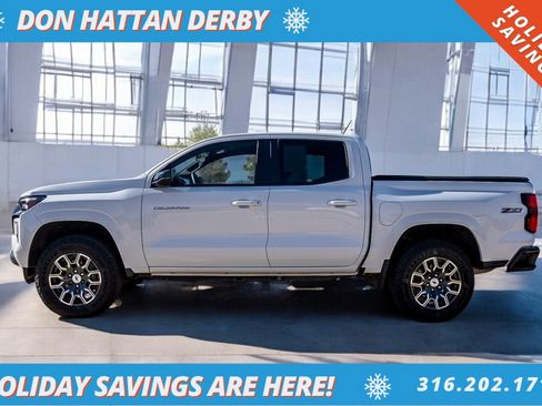 Used 2023 Chevrolet Colorado Z71 w/ Advanced Trailering Package image 2