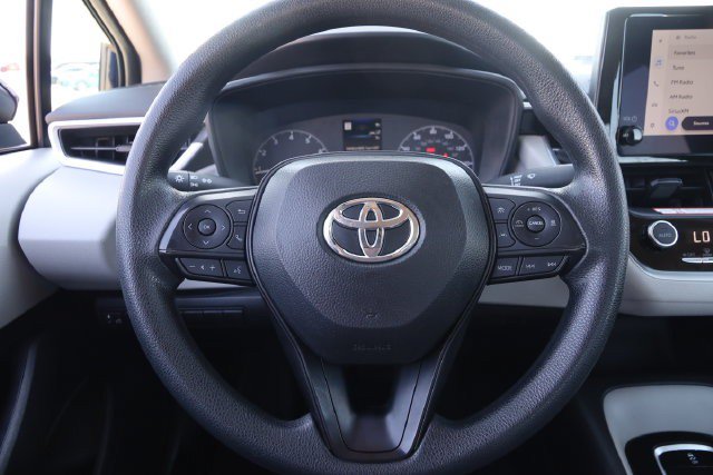 Used 2025 Toyota Corolla LE w/ Convenience Package FWD image 10