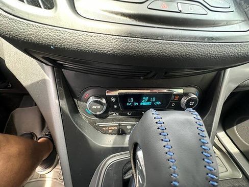Used 2016 Ford Escape SE w/ SE Chrome Package AWD/4WD image 15