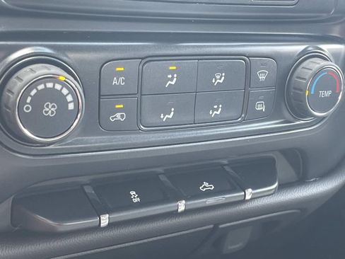 Used 2019 Chevrolet Silverado 1500 Custom w/ LPO, Essentials Package RWD image 18