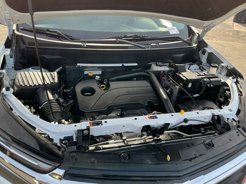 Used 2024 Chevrolet Equinox LT image 23