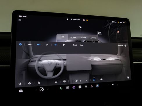 Used 2023 Tesla Model Y Long Range AWD/4WD image 41
