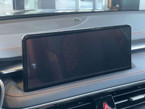 New 2026 Genesis G70 3.3T Prestige image 12