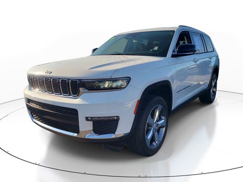 Used 2021 Jeep Grand Cherokee L Limited RWD image 3