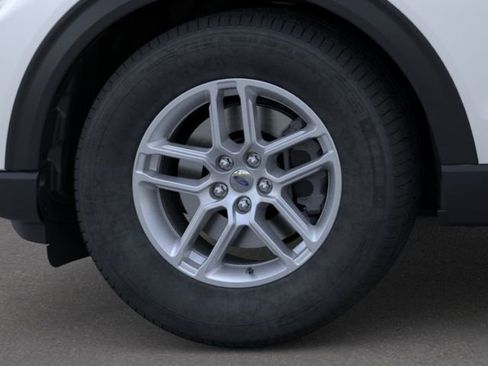 New 2026 Ford Explorer Active RWD image 19