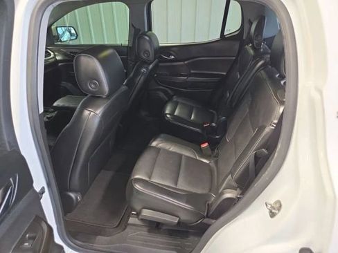 Used 2018 GMC Acadia SLT AWD/4WD image 8