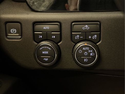 Certified 2023 Chevrolet Silverado 1500 RST AWD/4WD image 20