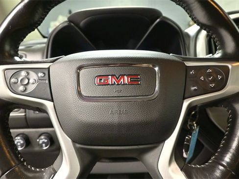 Certified 2018 GMC Canyon SLT w/ Driver Alert Package image 19