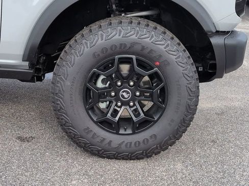 New 2026 Ford Bronco Badlands AWD/4WD image 11