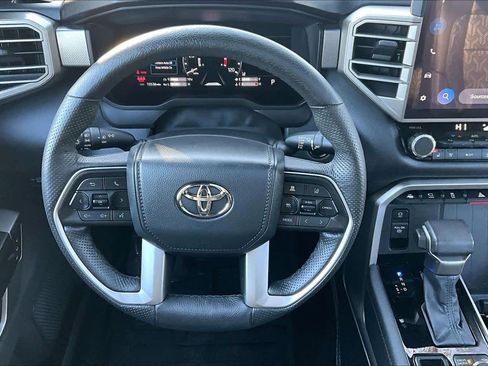 Used 2025 Toyota Tundra Limited image 6