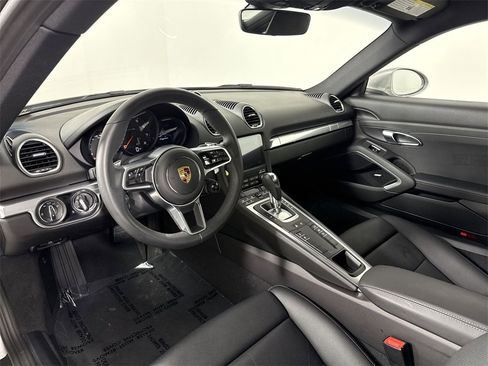 Certified 2024 Porsche 718 Cayman Style Edition w/ Premium Package image 4