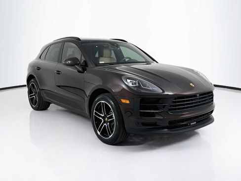 Certified 2021 Porsche Macan AWD/4WD image 7