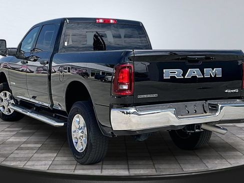 Used 2025 RAM 2500 Big Horn AWD/4WD image 21