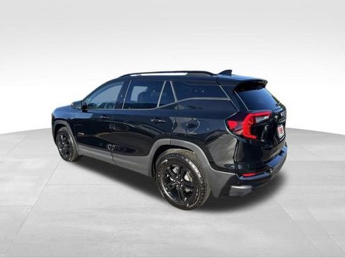 Used 2024 GMC Terrain AT4 AWD/4WD image 7