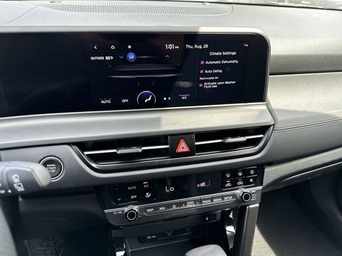 New 2026 Kia Seltos SX w/ SX Sunroof Package image 19