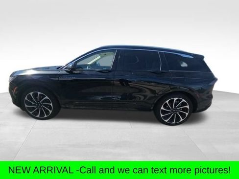 Used 2025 Lincoln Nautilus Black Label AWD/4WD image 1