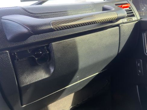 Used 2015 Mercedes-Benz G 550 image 32