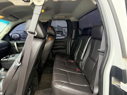 Used 2011 Chevrolet Silverado 1500 LT w/ All-Star Edition image 7