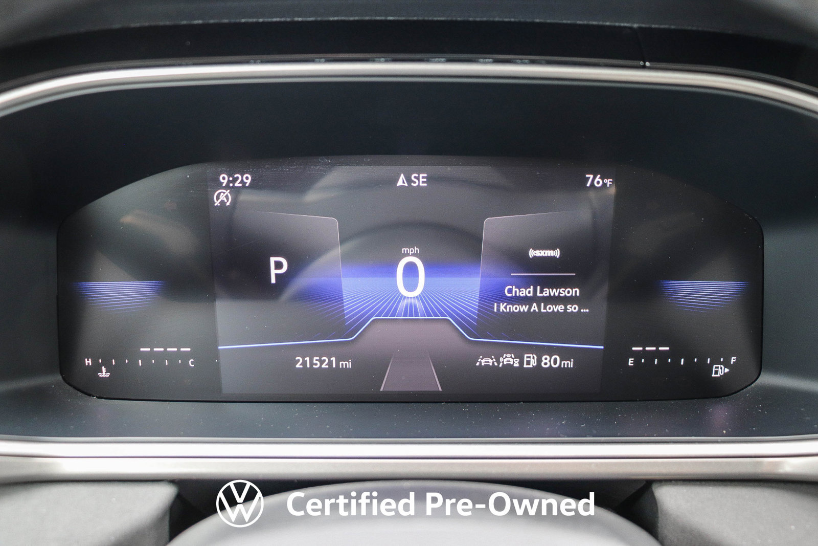 Certified 2025 Volkswagen Taos SE FWD image 26