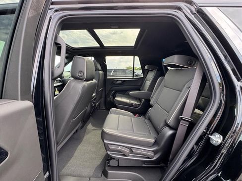 New 2026 Chevrolet Tahoe Premier AWD/4WD image 9