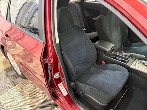 Used 2010 Subaru Impreza 2.5i Premium image 21